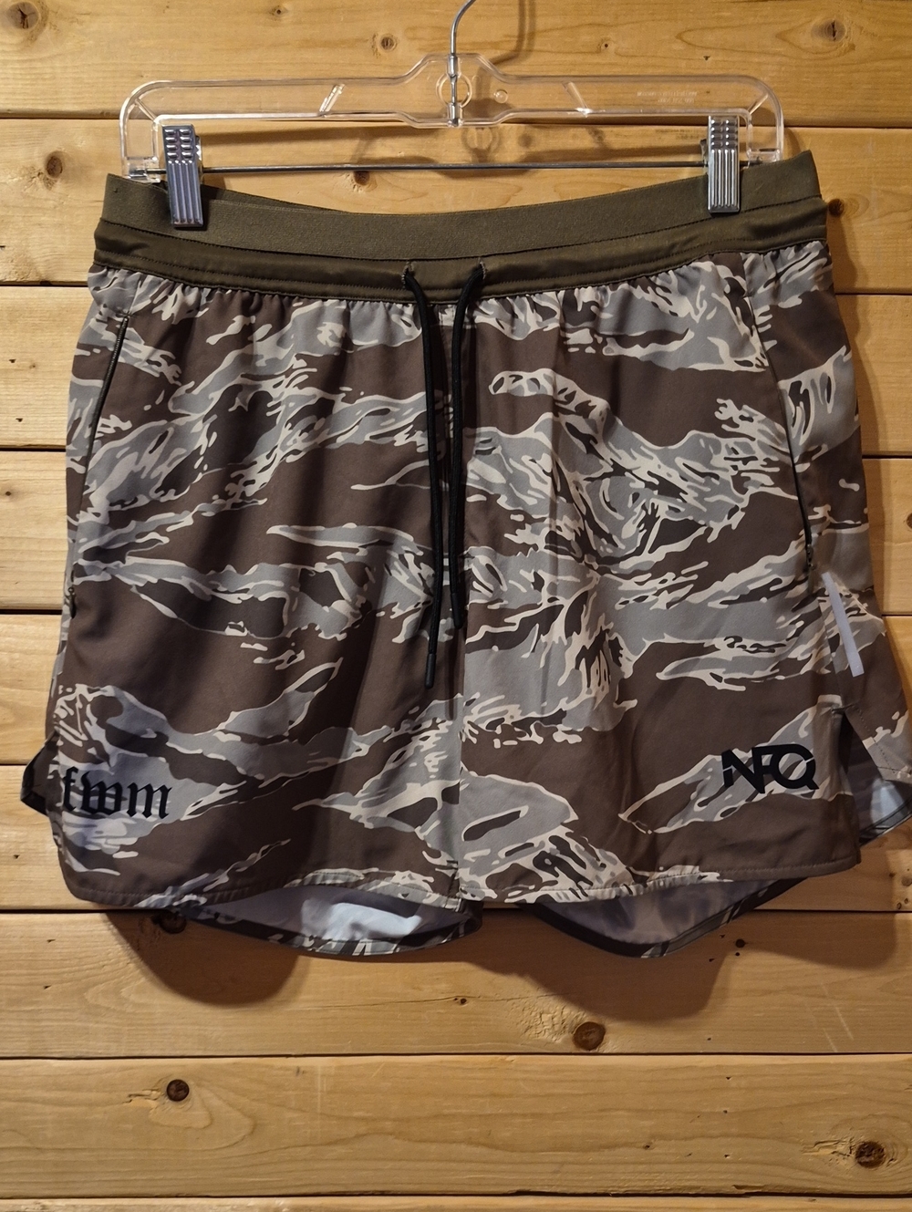 Mens NFQ shorts Size Medium Covert Sprint NWOT Collab Desert Tiger Crime